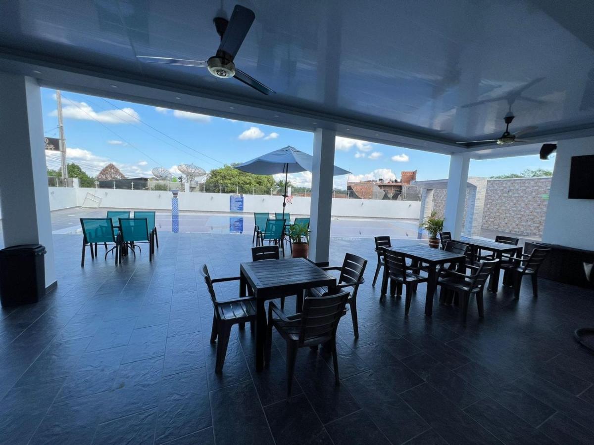 Hotel Magfair Doradal المظهر الخارجي الصورة