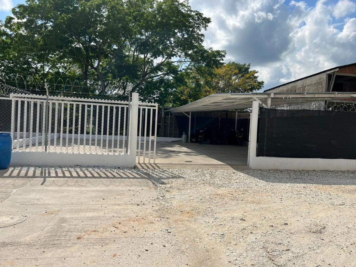 Hotel Magfair Doradal المظهر الخارجي الصورة