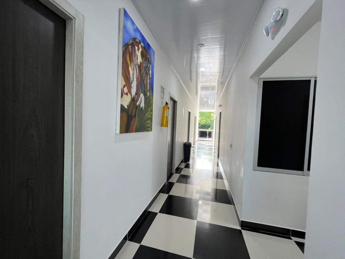 Hotel Magfair Doradal المظهر الخارجي الصورة