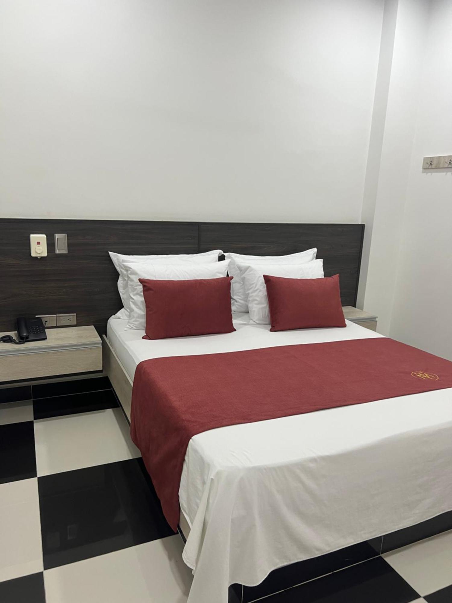 Hotel Magfair Doradal المظهر الخارجي الصورة